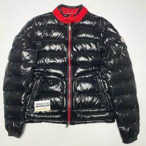 Moncler Aubert Size 5 (XL)
